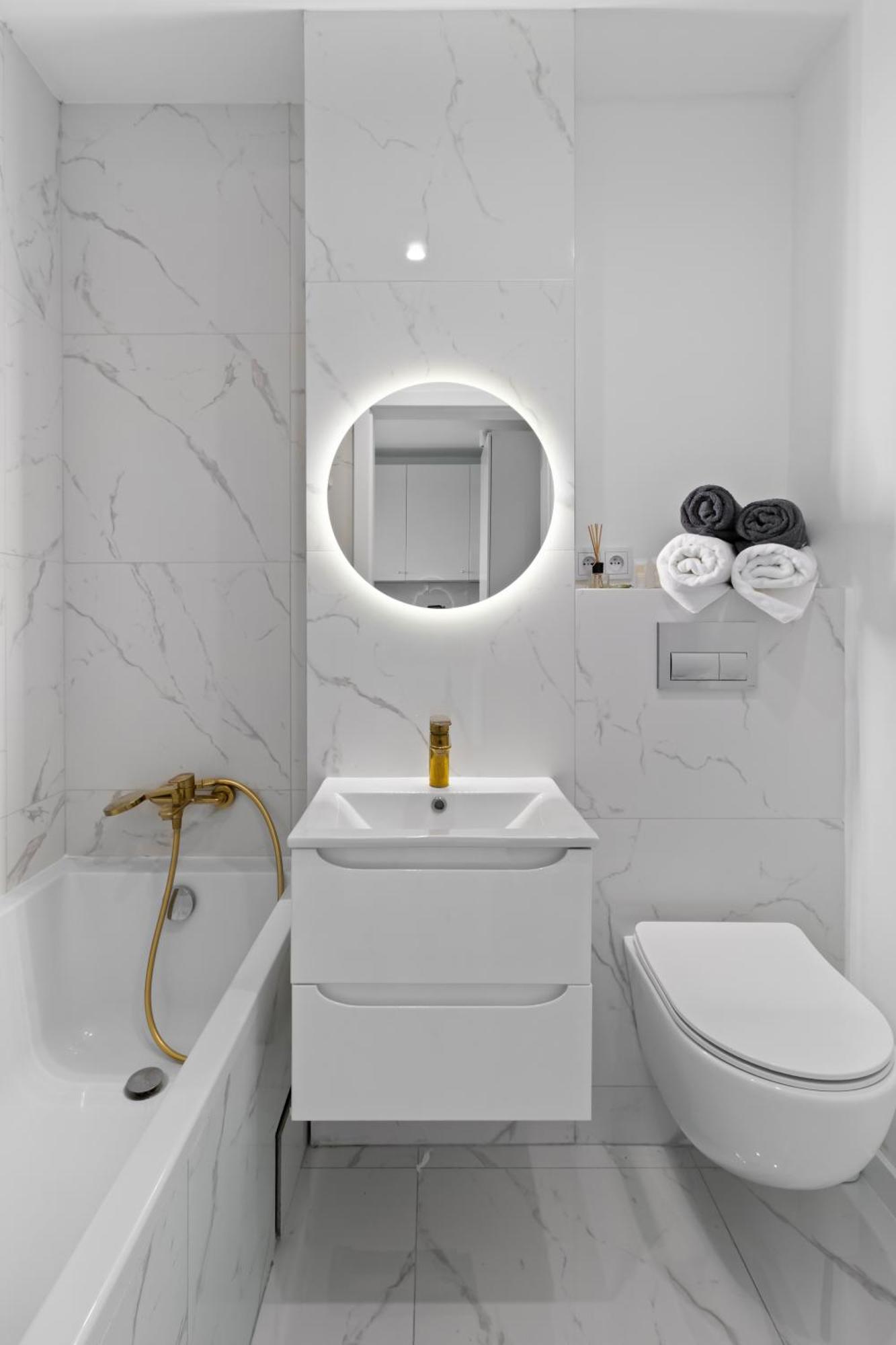 Studio Muranow Ii By Esteum Host Apartament Warszawa