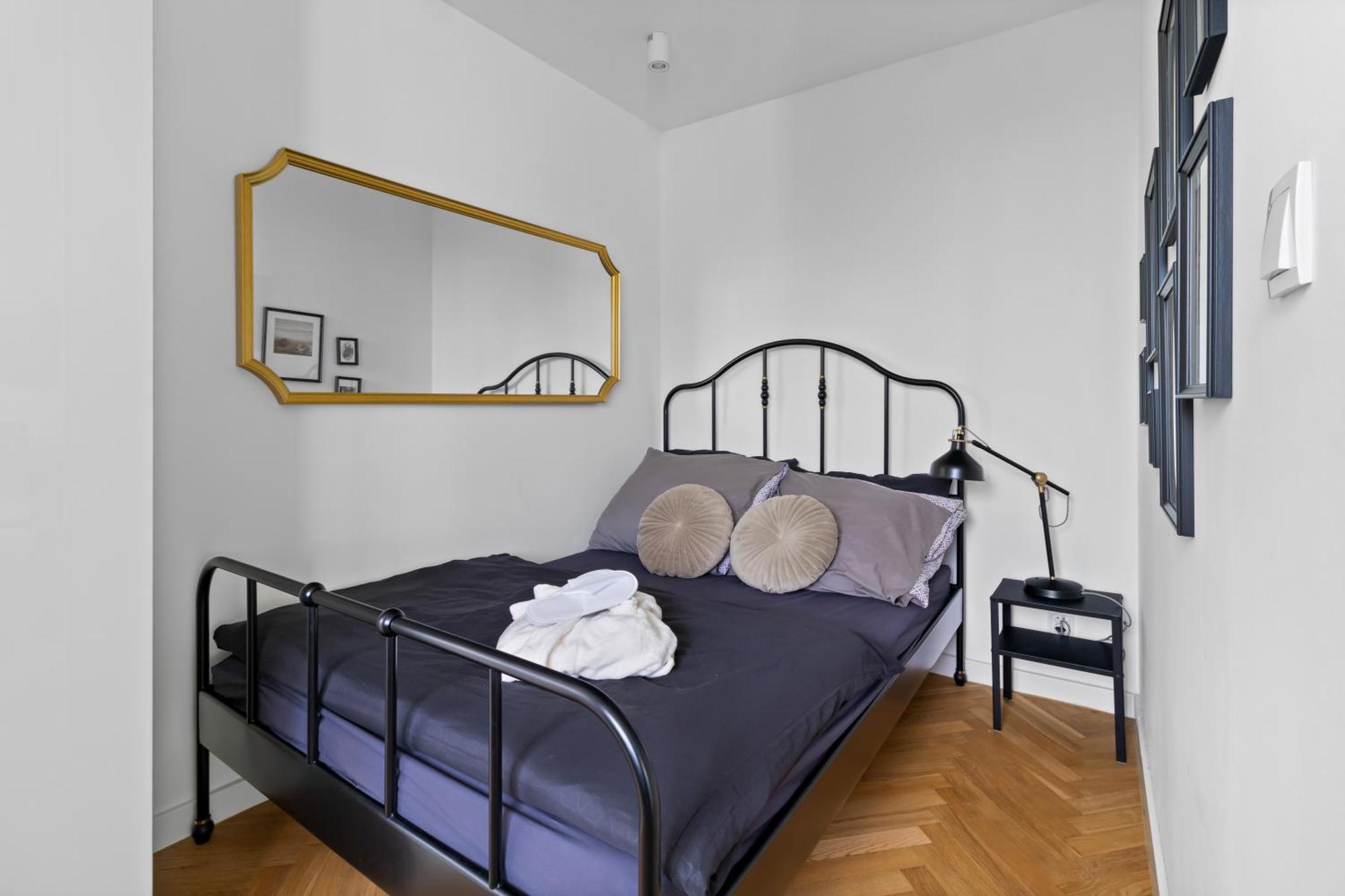 Studio Muranow Ii By Esteum Host Apartament Warszawa